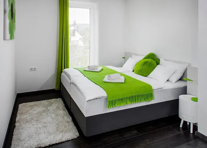 & Hotel 4*